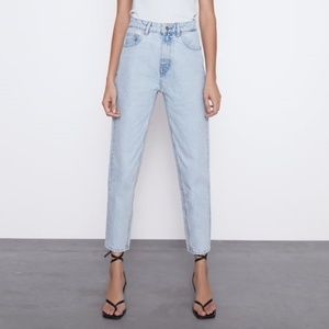 Zara Classic Mom Light Blue Jeans